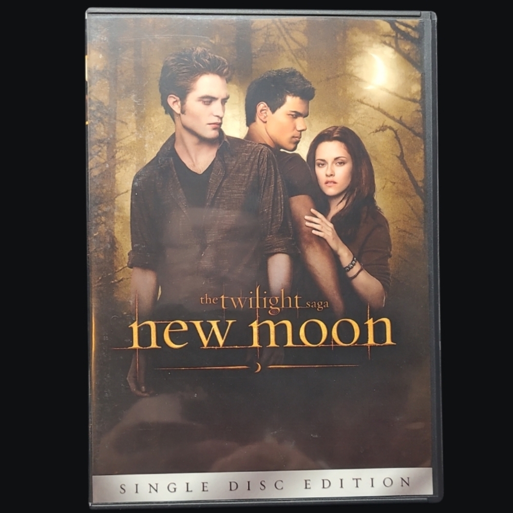 DVD "THE TWILIGHT SAGA-NEW MOON"